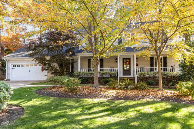 $575,000 | 211 Leckford Way, Cary, NC 27513