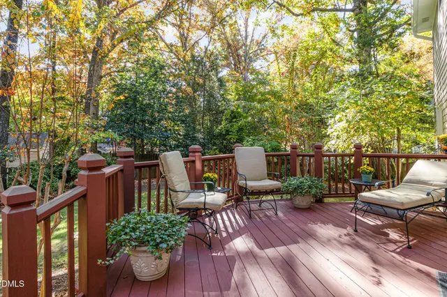 $575,000 | 211 Leckford Way, Cary, NC 27513