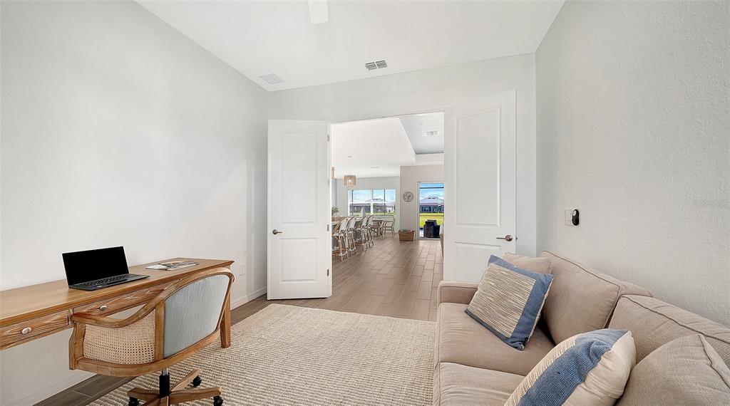 17140 Albatross Road Venice, FL 34293 - Photo 27 of 96
