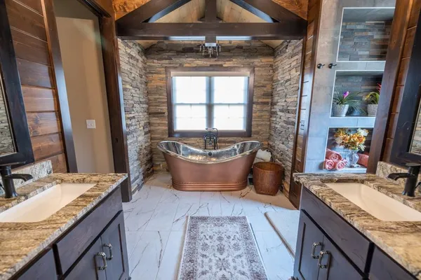 $2,325,000 | 17710 Southwest 31st Road, De Kalb, MO 64440