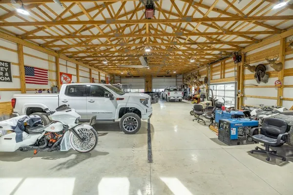 $2,325,000 | 17710 Southwest 31st Road, De Kalb, MO 64440