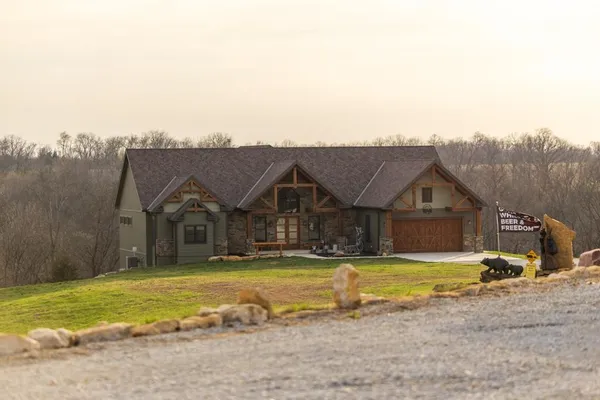 $2,325,000 | 17710 Southwest 31st Road, De Kalb, MO 64440