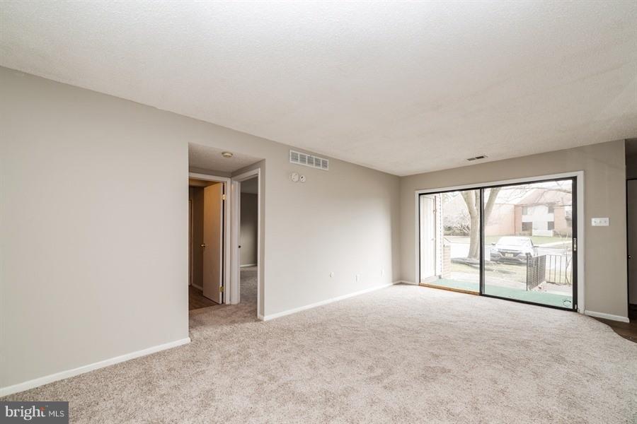 1475 Mt Holly Road, Unit H6 Beverly, NJ 08010 - Photo 6 of 25 Gallery Image 6