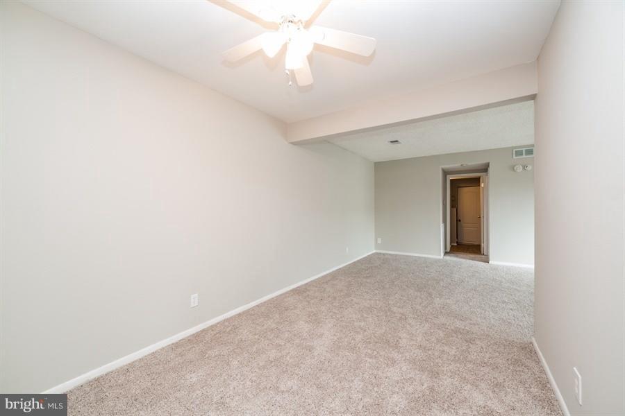 1475 Mt Holly Road, Unit H6 Beverly, NJ 08010 - Photo 9 of 25 Gallery Image 9