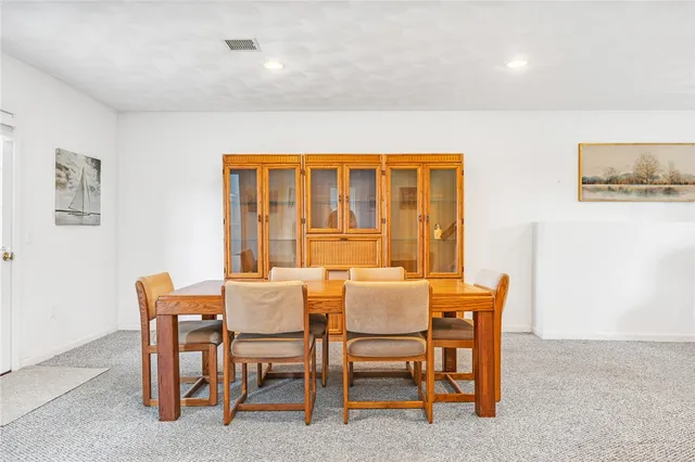 $3,600 | 39 President Drive, Narragansett, RI 02882