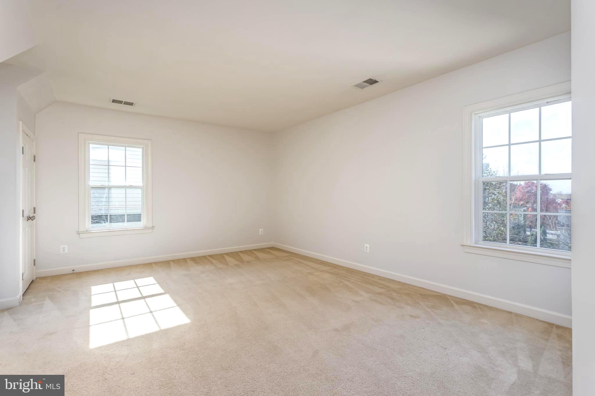 40554 Banshee Drive Leesburg, VA 20175 - Photo 25 of 48 Upper Bedroom 4