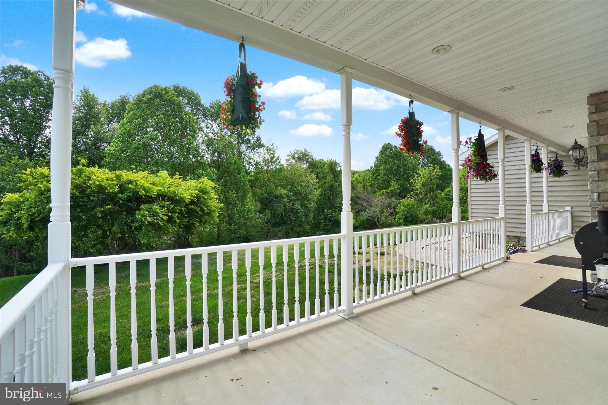 80 Taylor Road York, PA 17406 - Photo 3 of 60 Gallery Image 3