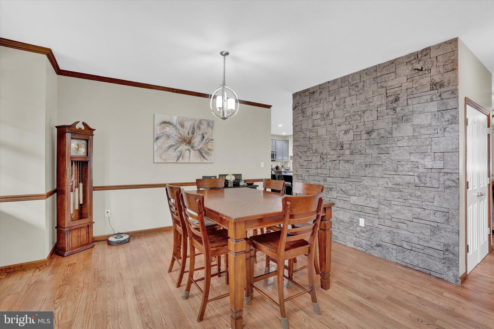 80 Taylor Road York, PA 17406 - Photo 6 of 60 Gallery Image 6