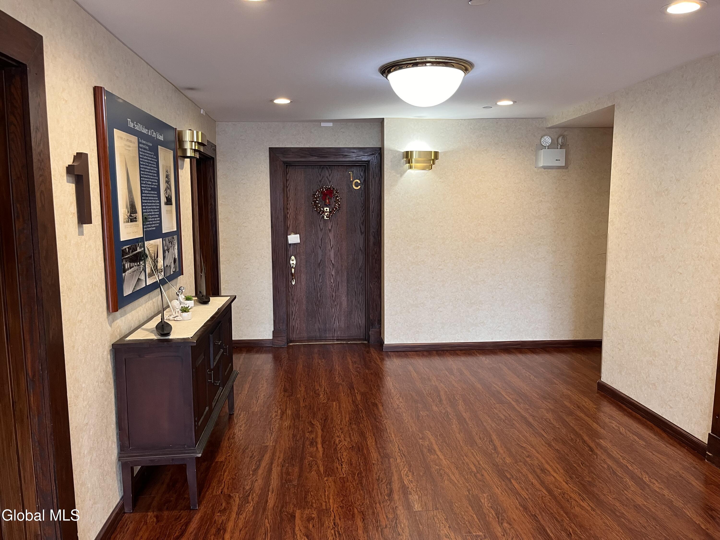 170-190 Schofield Street, Unit 2K Bronx, NY 10464 - Photo 4 of 12 IMG_2946