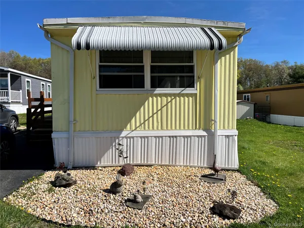 $39,000 | 406 4th Avenue, Middletown, NY 10941