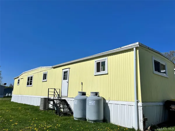 $39,000 | 406 4th Avenue, Middletown, NY 10941