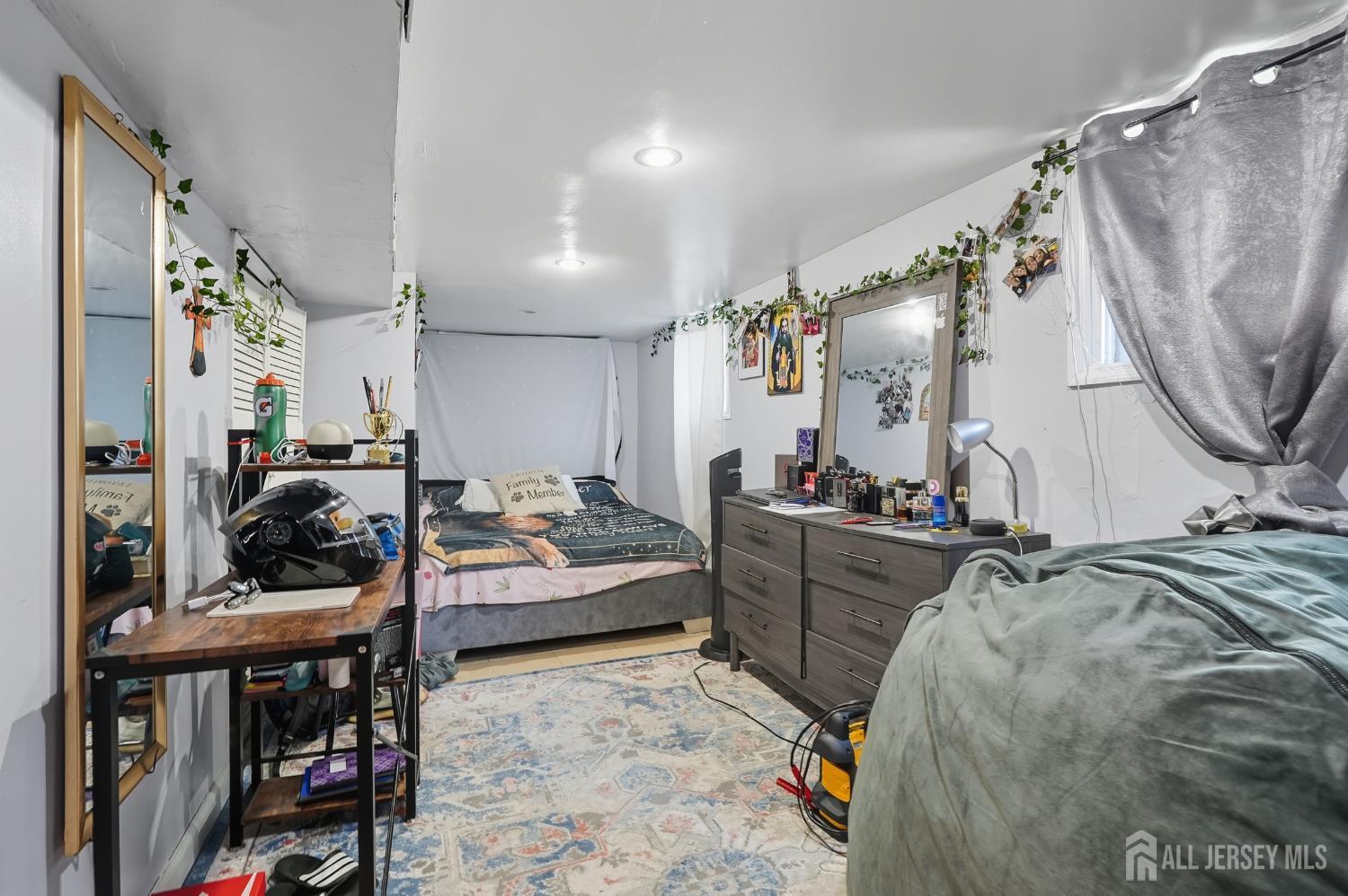 1144 Raritan Avenue Highland Park, NJ 08904 - Photo 15 of 21