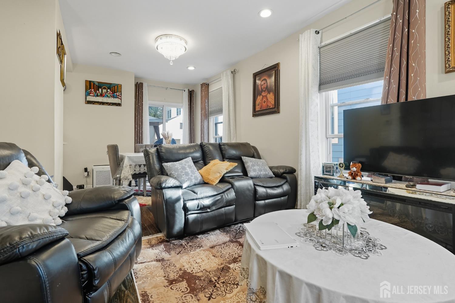 1144 Raritan Avenue Highland Park, NJ 08904 - Photo 9 of 21