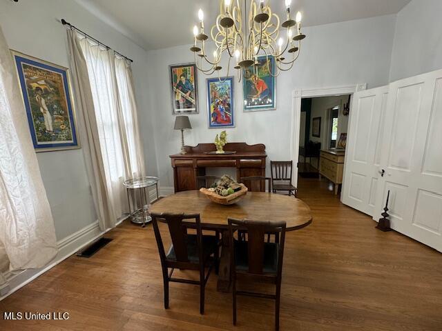 205 Linton Avenue Natchez, MS 39120 - Photo 7 of 22 DINING ROOM