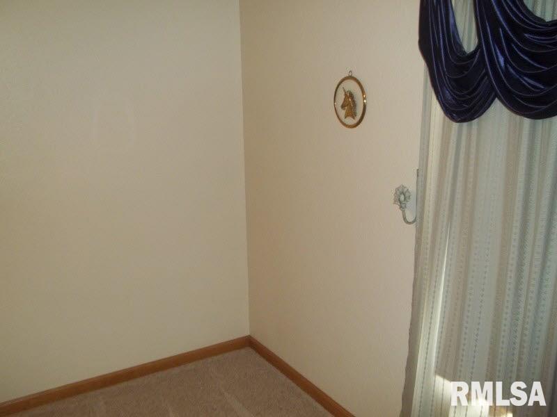 10500 Bessie Road Benton, IL 62812 - Photo 13 of 17