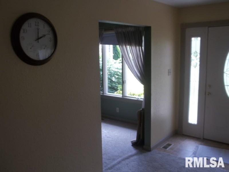 10500 Bessie Road Benton, IL 62812 - Photo 14 of 17
