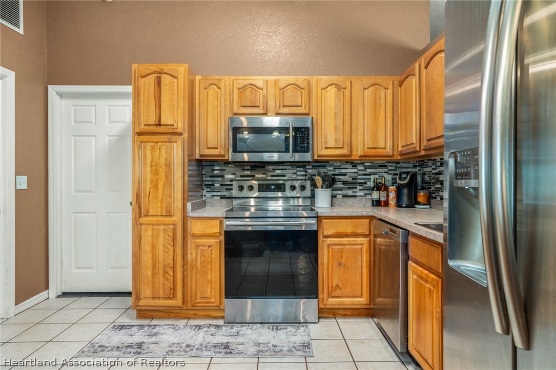 2915 North Sedgewick Road Avon Park, FL 33825 - Photo 9 of 23 Gallery Image 9