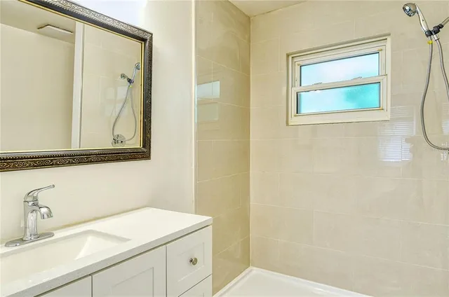 $480,000 | 1326 17th Street, Sarasota, FL 34236