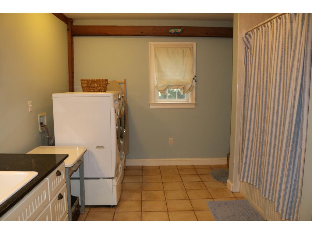 10 Gage Road Bedford, NH 03110 - Photo 23 of 36