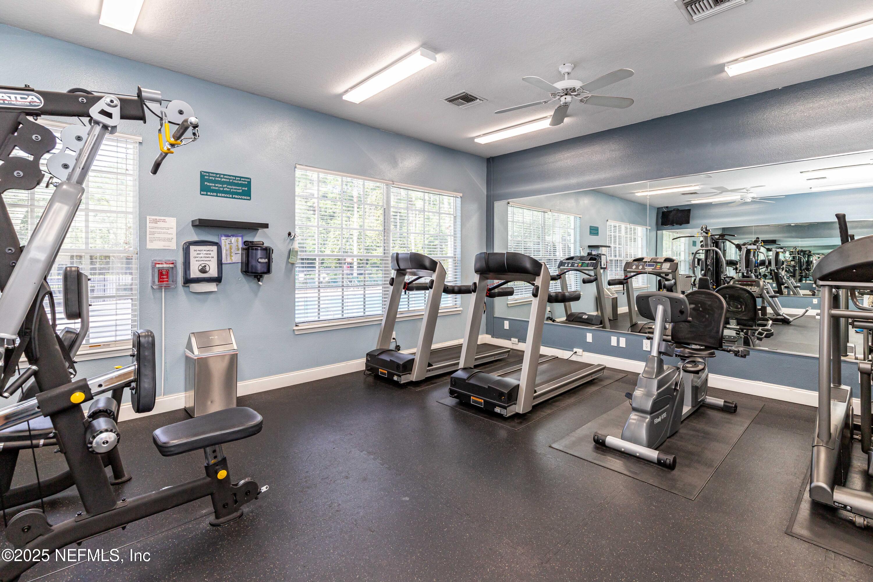 10550 Baymeadows Road, Unit 610 Jacksonville, FL 32256 - Photo 33 of 35 a view of a room with gym equipment