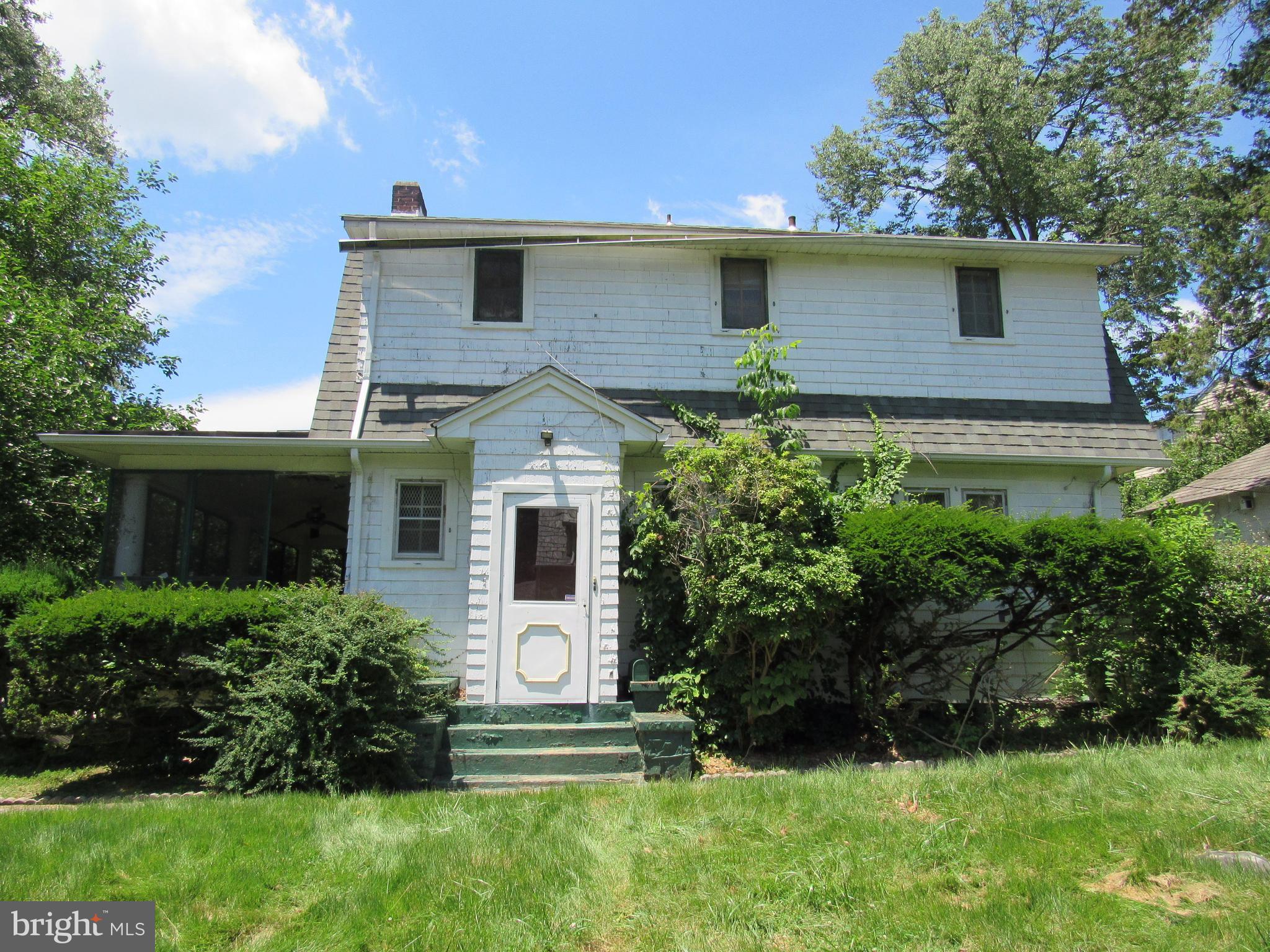 3704 Winterbourne Road Baltimore, MD 21216 - Photo 1 of 14 Exterior (Front)