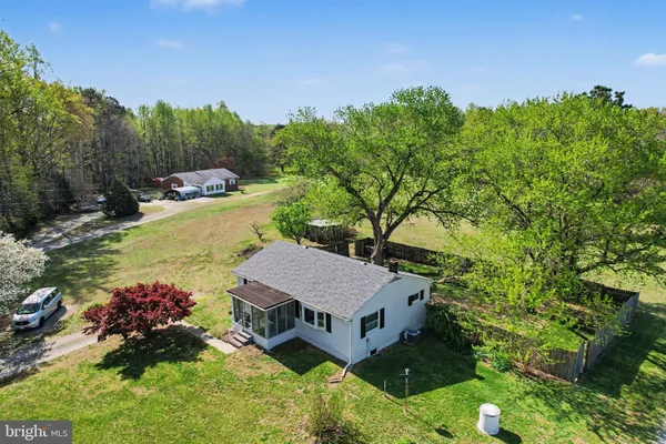 $325,000 | 18448 Beazley Lane, Milford, VA 22514