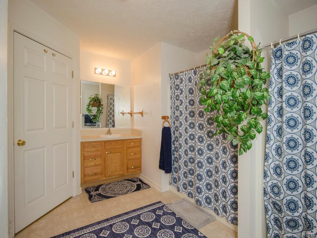 4142 Old River Road Canton, NC 28716 - Photo 13 of 25 Gallery Image 13