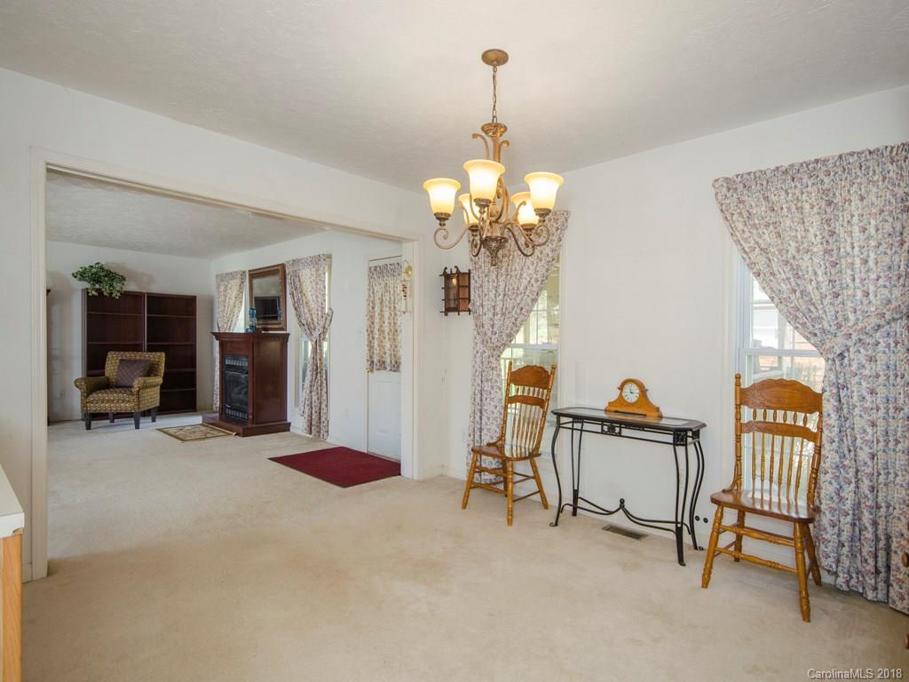 4142 Old River Road Canton, NC 28716 - Photo 6 of 25 Gallery Image 6