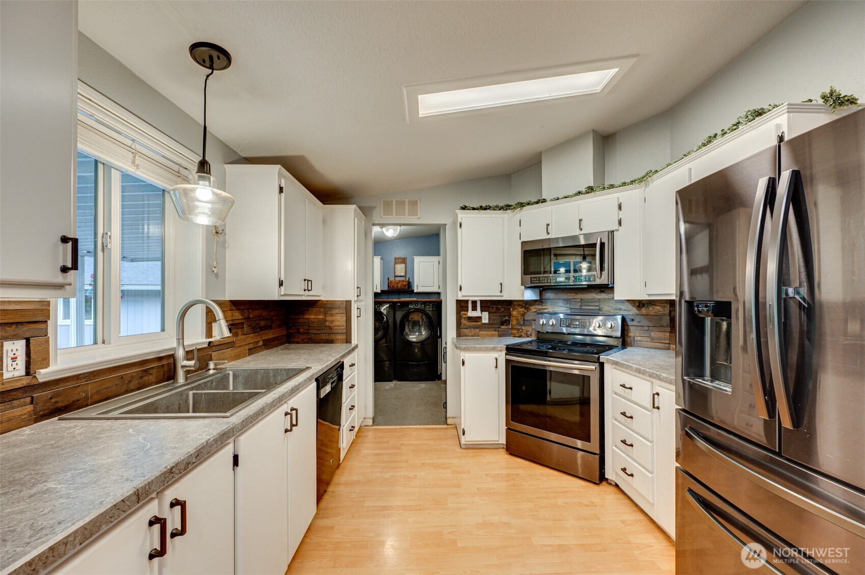 180 Sassys Crk Road Ariel, WA 98603 - Photo 8 of 40