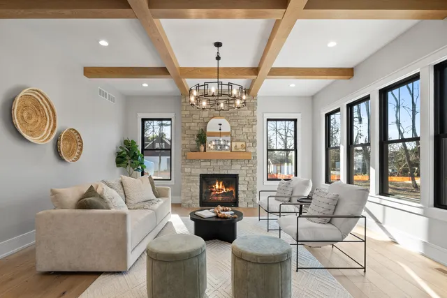 $2,490,000 | N1931 Linn Road, Lake Geneva, WI 53147