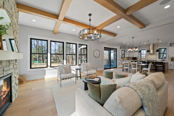 $2,250,000 | N1931 Linn Road, Lake Geneva, WI 53147