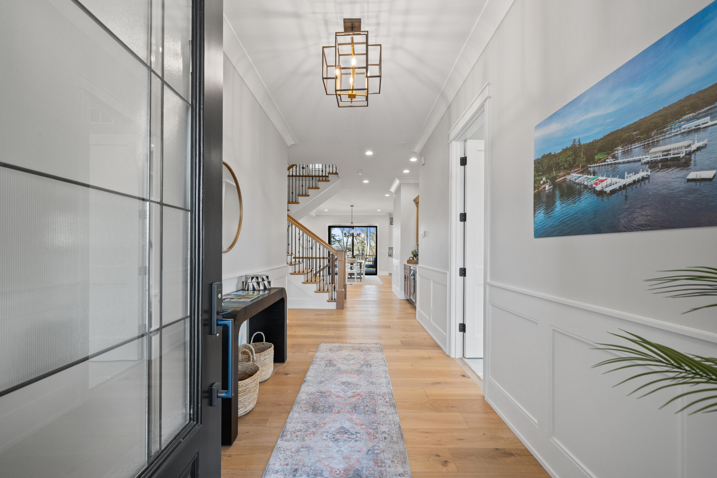 N1931 Linn Road Lake Geneva, WI 53147 - Photo 2 of 31 Entryway