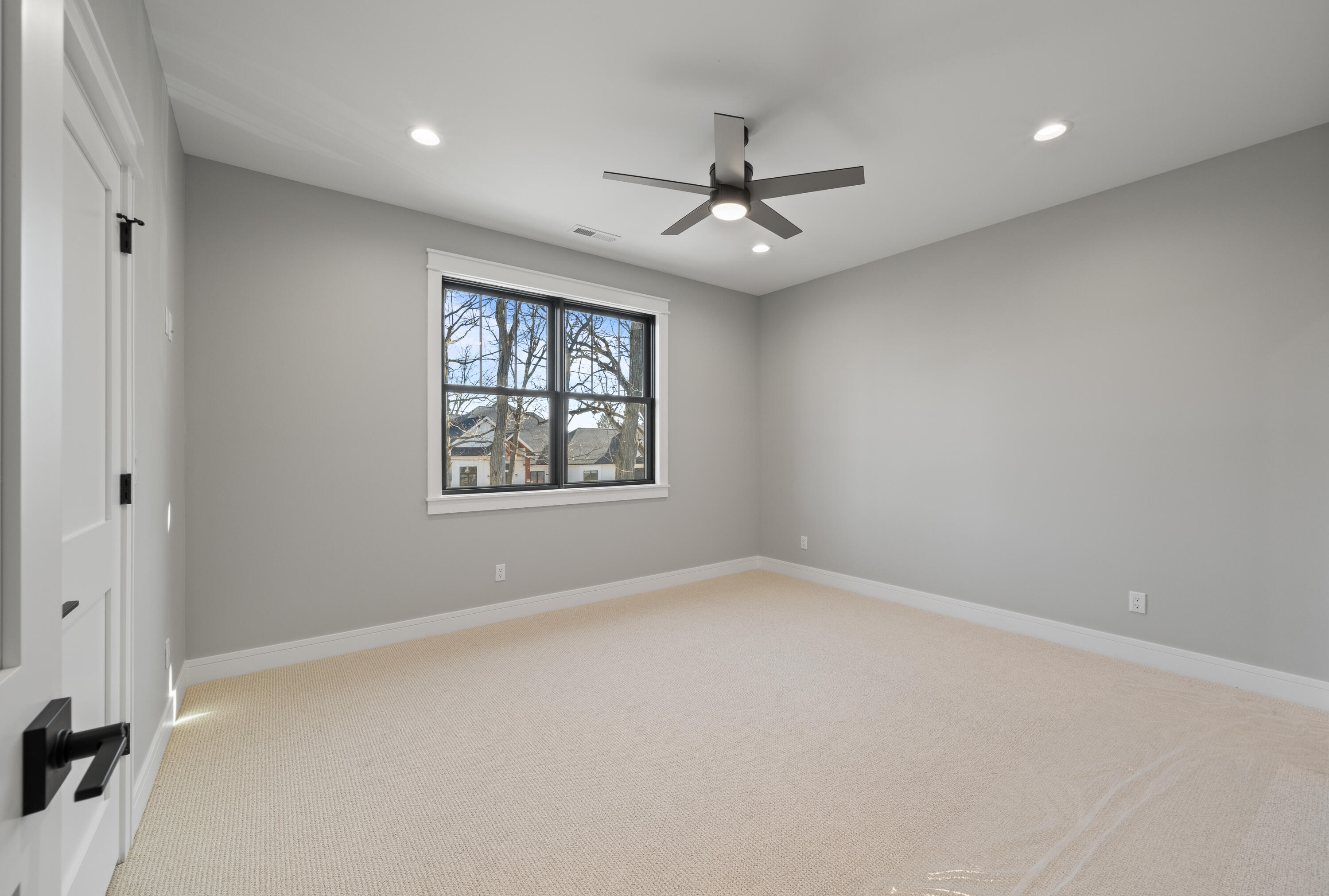 N1931 Linn Road Lake Geneva, WI 53147 - Photo 26 of 31 Bedroom