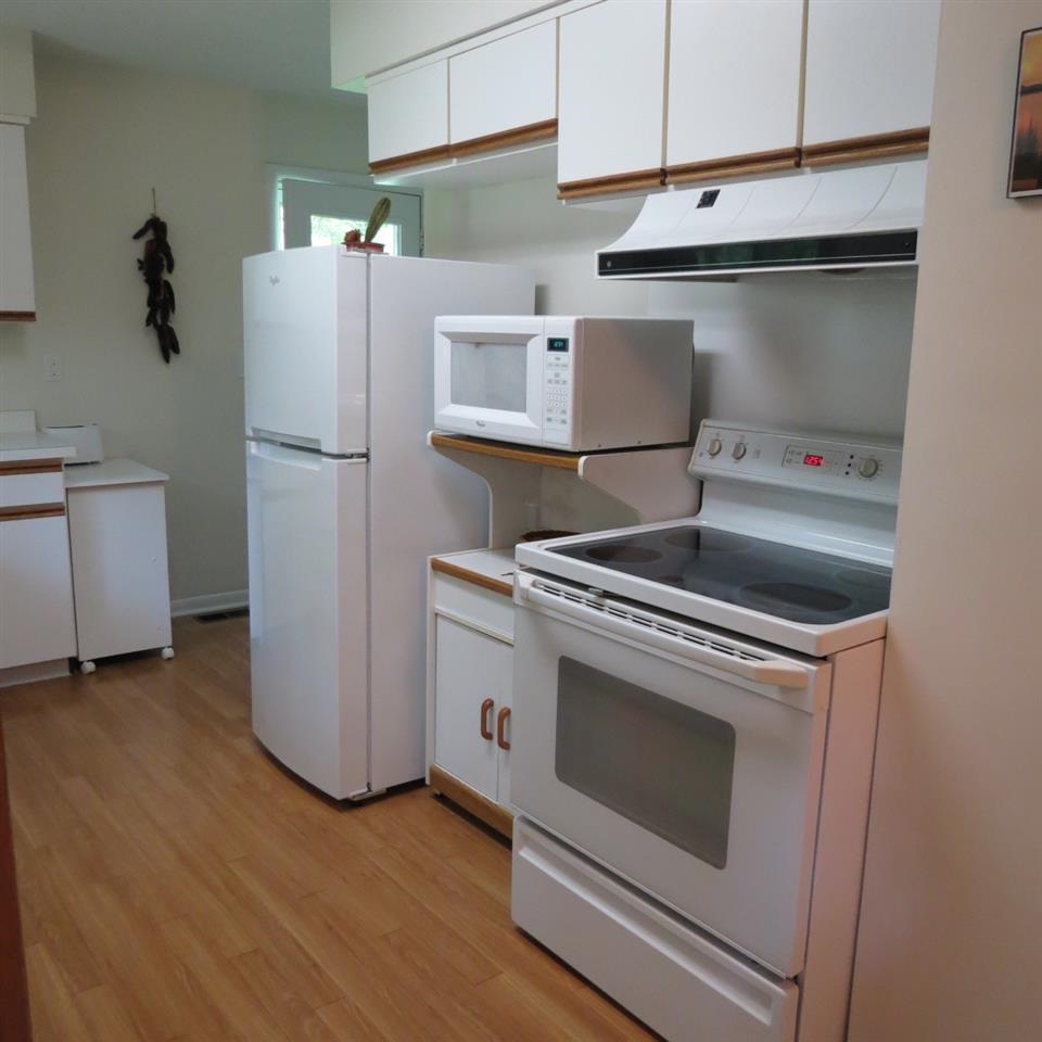 3755 West Woodyard Road Bloomington, IN 47404 - Photo 3 of 21