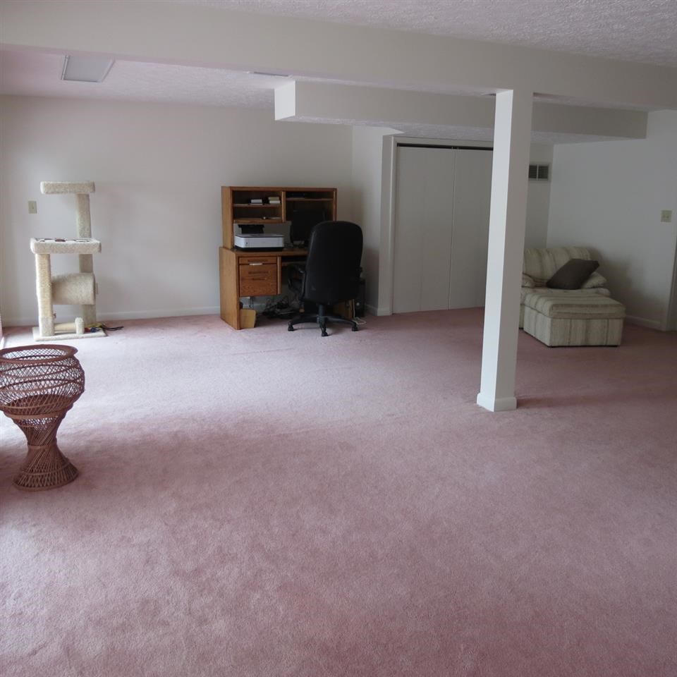 3755 West Woodyard Road Bloomington, IN 47404 - Photo 5 of 21