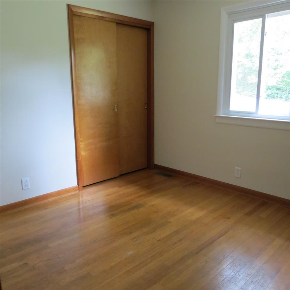 3755 West Woodyard Road Bloomington, IN 47404 - Photo 8 of 21