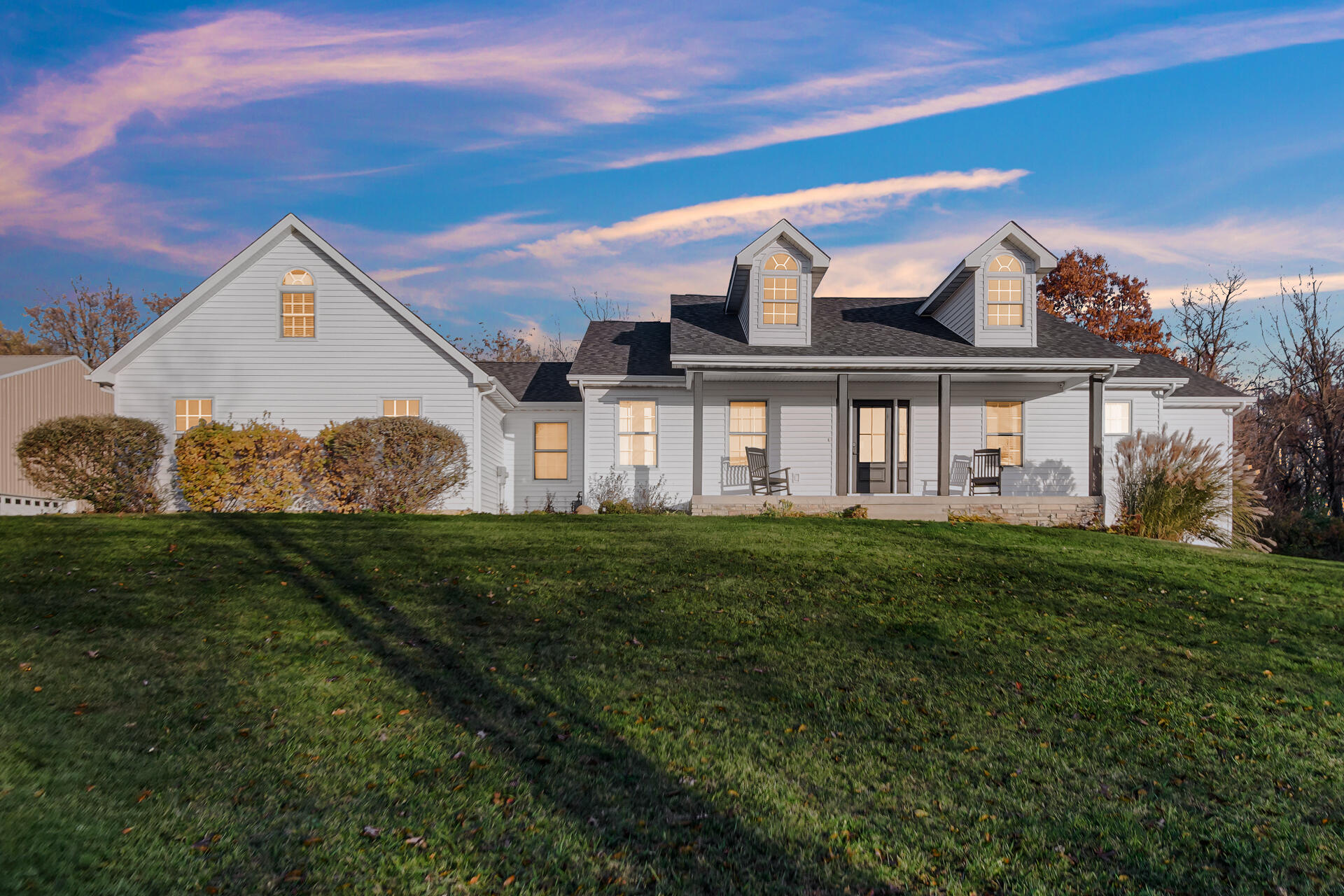 231 North 182 West Valparaiso, IN 46385 - Photo 1 of 89 1920x1280