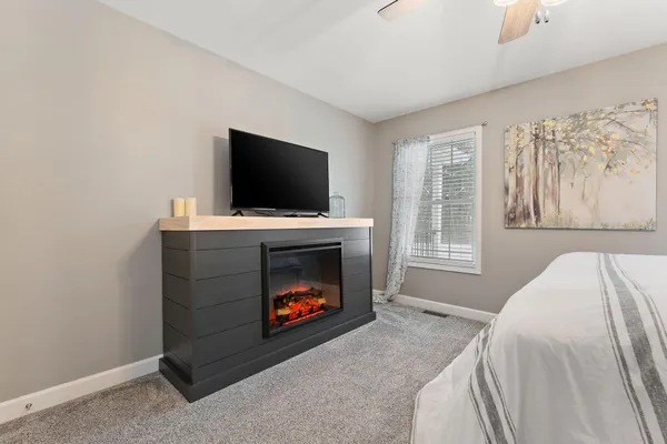 $1,249,000 | 231 North 182 West, Valparaiso, IN 46385