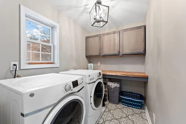 $1,249,000 | 231 North 182 West, Valparaiso, IN 46385