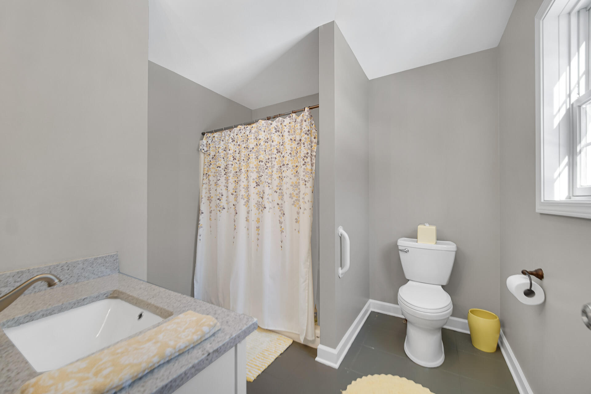 231 North 182 West Valparaiso, IN 46385 - Photo 35 of 89 1920x1280