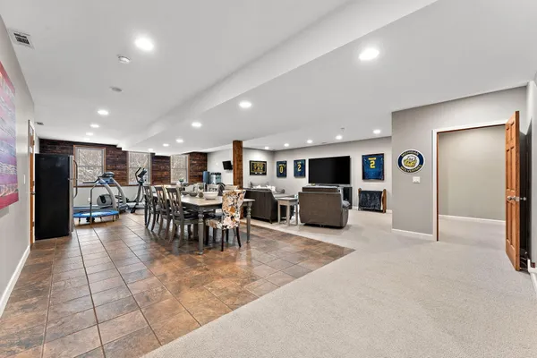 $1,249,000 | 231 North 182 West, Valparaiso, IN 46385