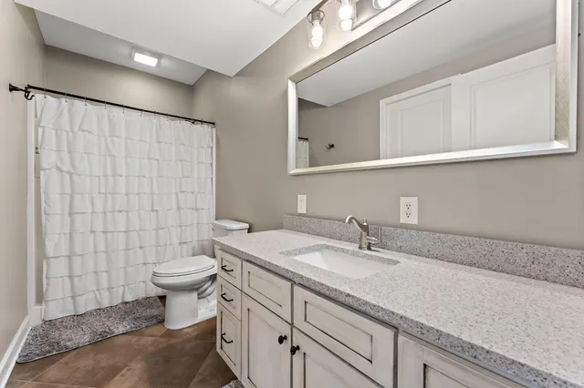 $1,299,000 | 231 North 182 West, Valparaiso, IN 46385