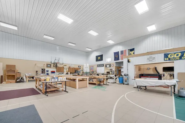 $1,249,000 | 231 North 182 West, Valparaiso, IN 46385