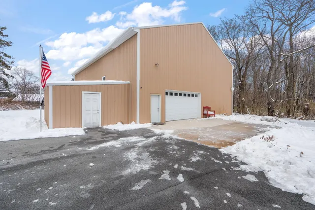 $1,299,000 | 231 North 182 West, Valparaiso, IN 46385