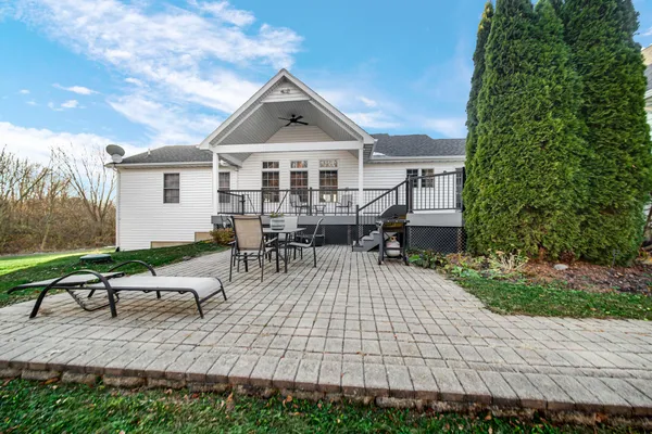 $1,249,000 | 231 North 182 West, Valparaiso, IN 46385