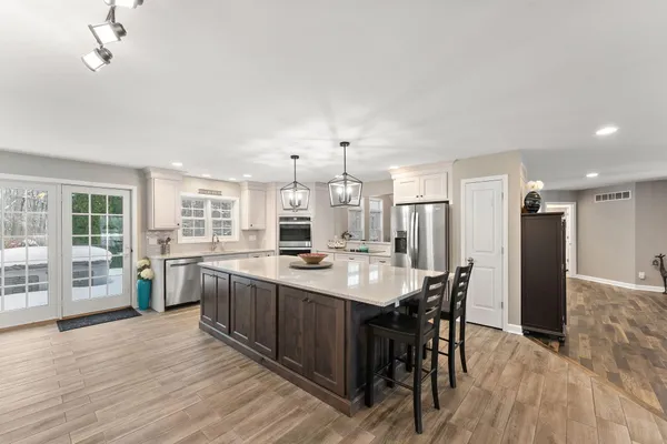 $1,249,000 | 231 North 182 West, Valparaiso, IN 46385