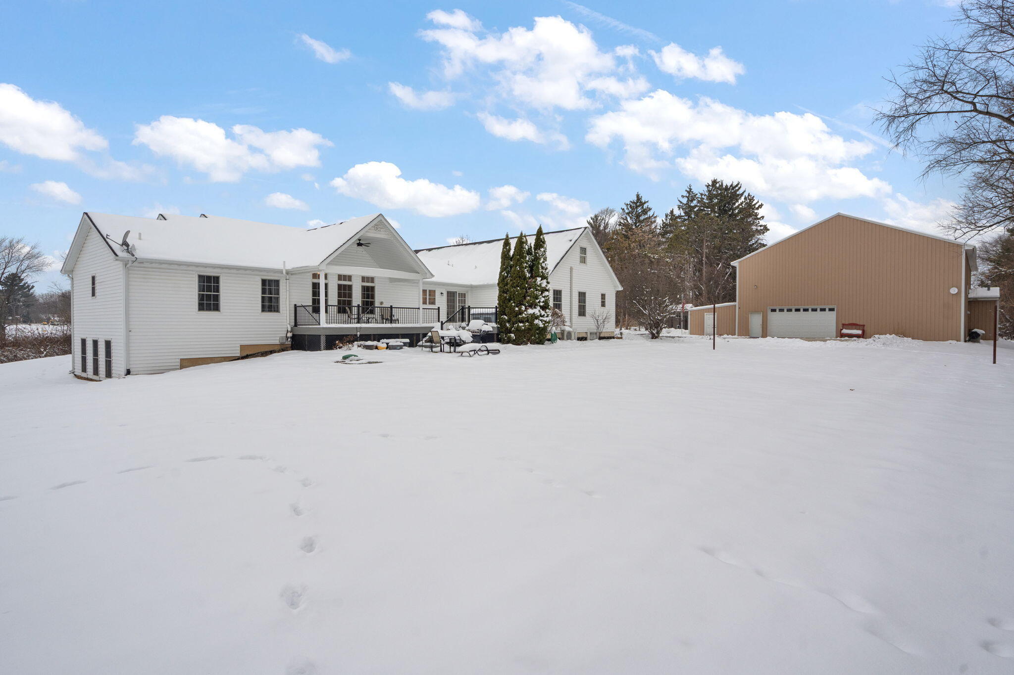 231 North 182 West Valparaiso, IN 46385 - Photo 81 of 89 2048x1365