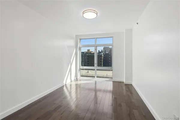 $799,000 | 97-45 63rd Drive, Unit 6G | Rego Park