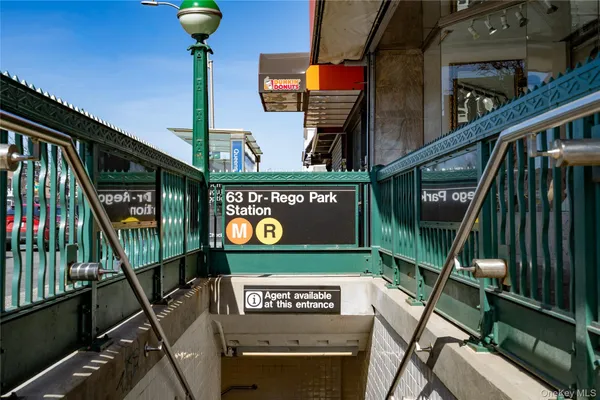 $799,000 | 97-45 63rd Drive, Unit 6G | Rego Park