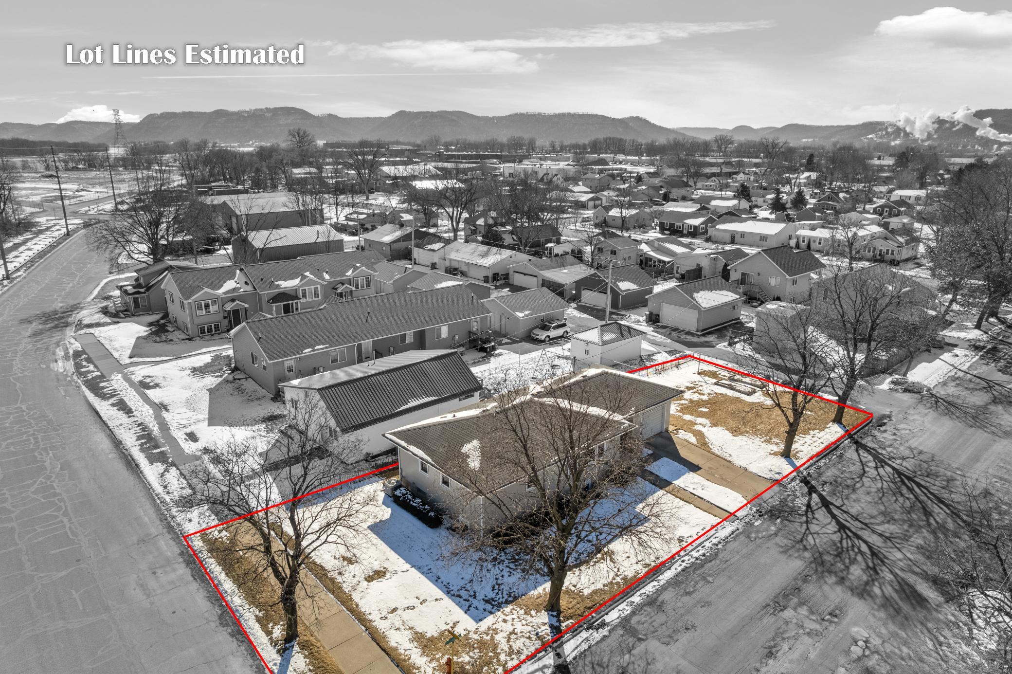 206 Buchanan Street Winona, MN 55987 - Photo 3 of 28